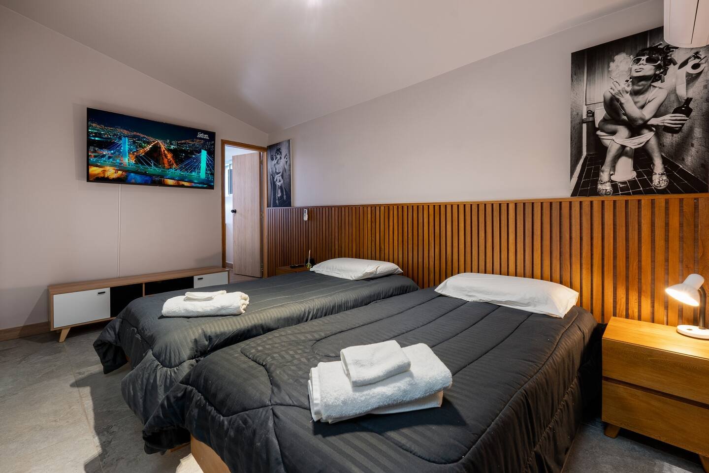 Room2_1